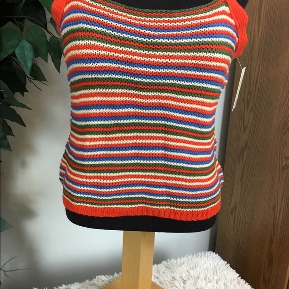 So XXL multi Color sweater tank - Picture 13 of 15